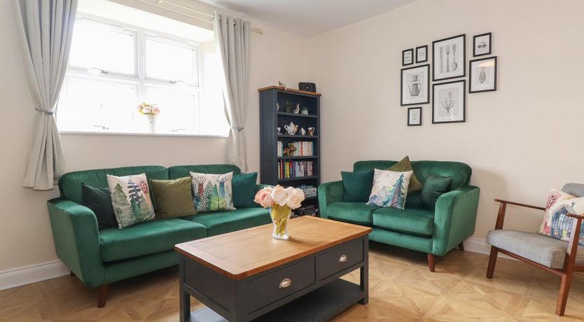 Photo of Pond Cottage