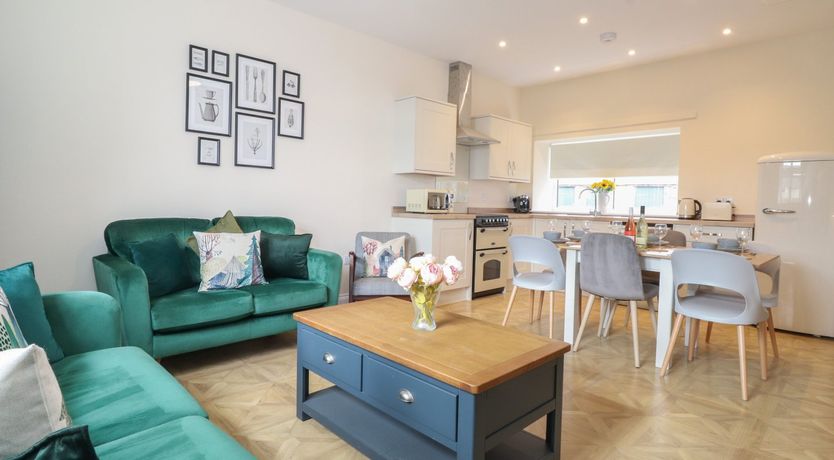 Photo of Pond Cottage