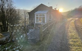 Photo of Joyces Cottage, 2 Brown Hill