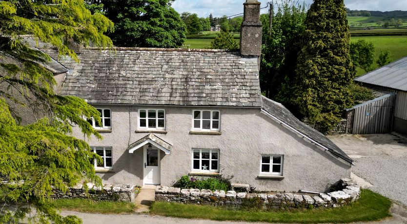 Photo of Longlands Farm Cottage