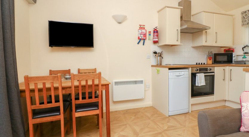 Photo of Chalet Log Cabin L15