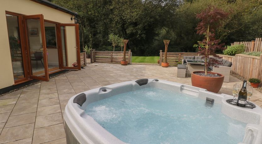 Photo of Rudbaxton Water