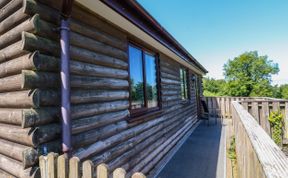 Photo of Chalet Log Cabin L3