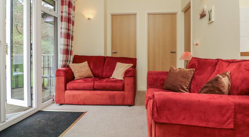 Photo of Chalet Log Cabin L7