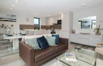 1 De Courcey House Apartment