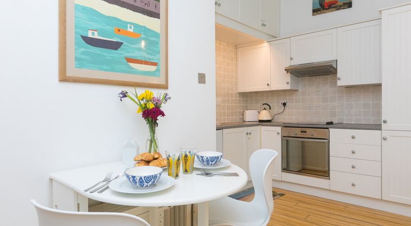 Photo of Flat 3, Pentowan Court