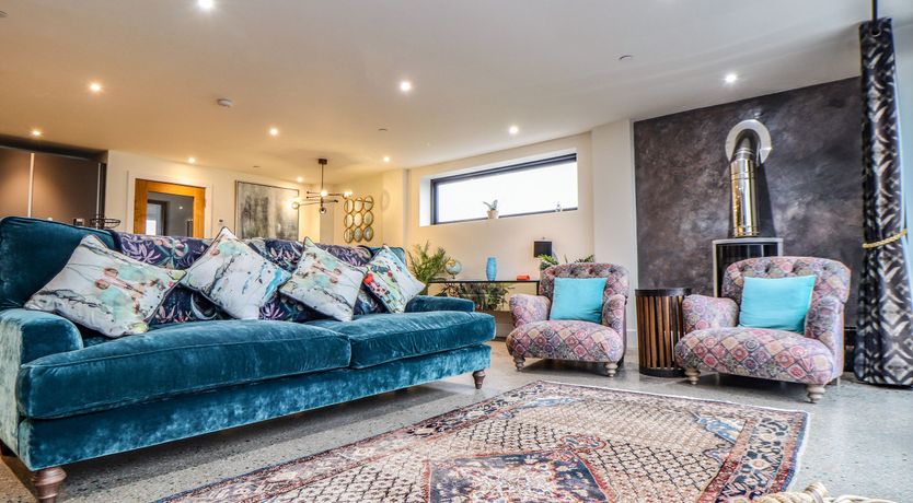 Photo of Sea the View