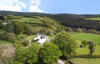 West Hollowcombe Farm  Holiday Cottage