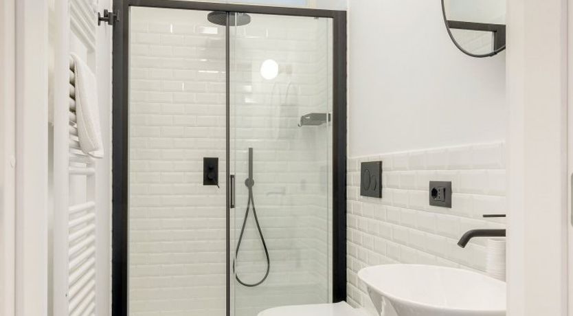 Photo of The Symmetry