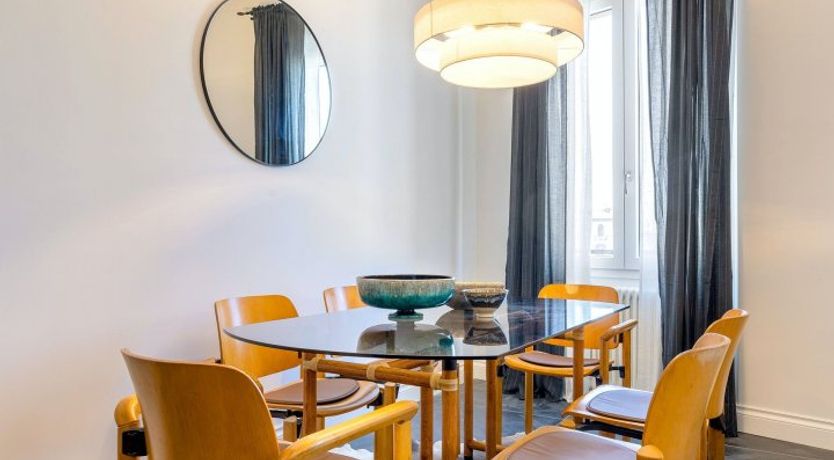 Photo of The Symmetry