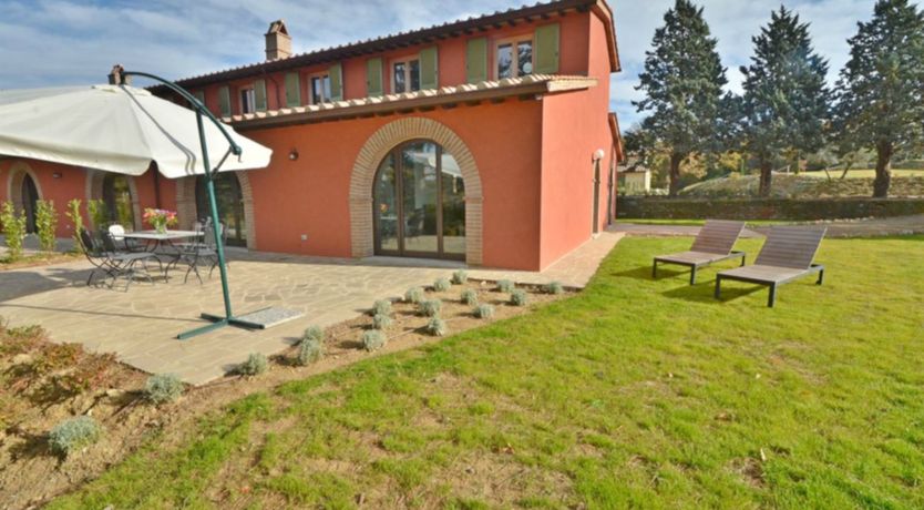 Photo of Tuscan White