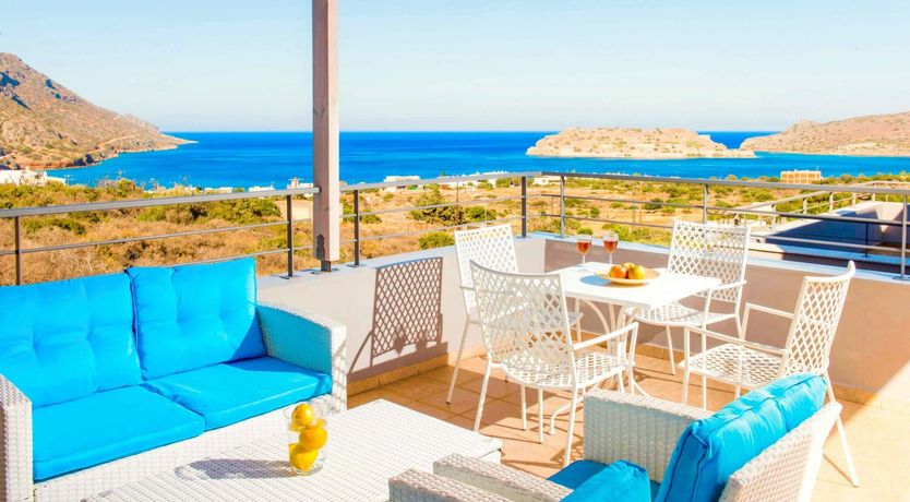 Photo of Island Eyes