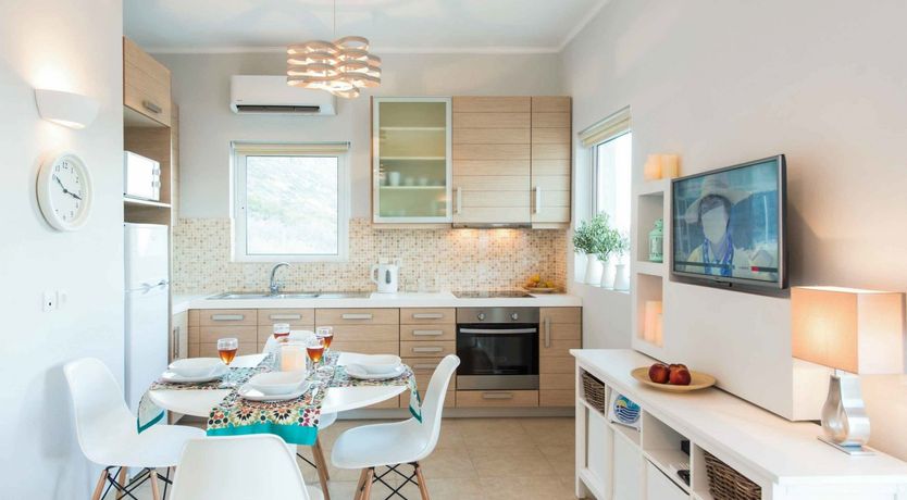 Photo of Island Eyes