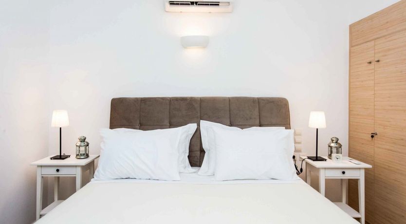 Photo of Island Eyes