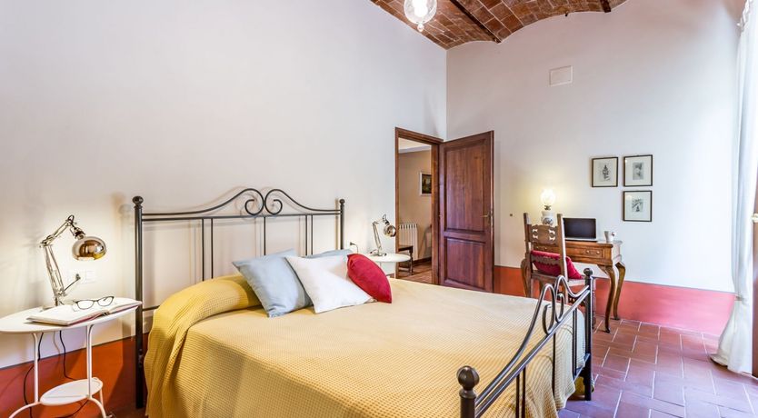 Photo of The Grapes of Violetta