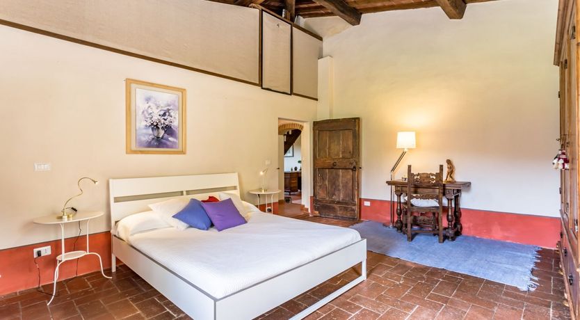 Photo of The Grapes of Violetta