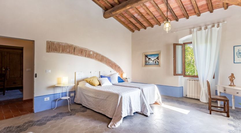 Photo of The Grapes of Violetta