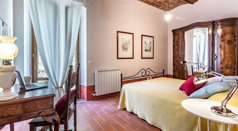 Photo of The Grapes of Violetta