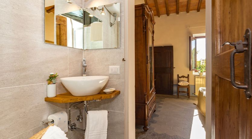 Photo of The Grapes of Violetta