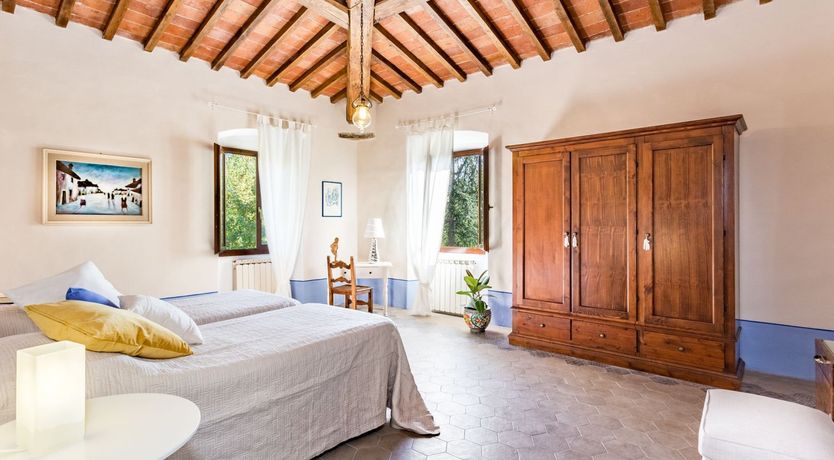 Photo of The Grapes of Violetta