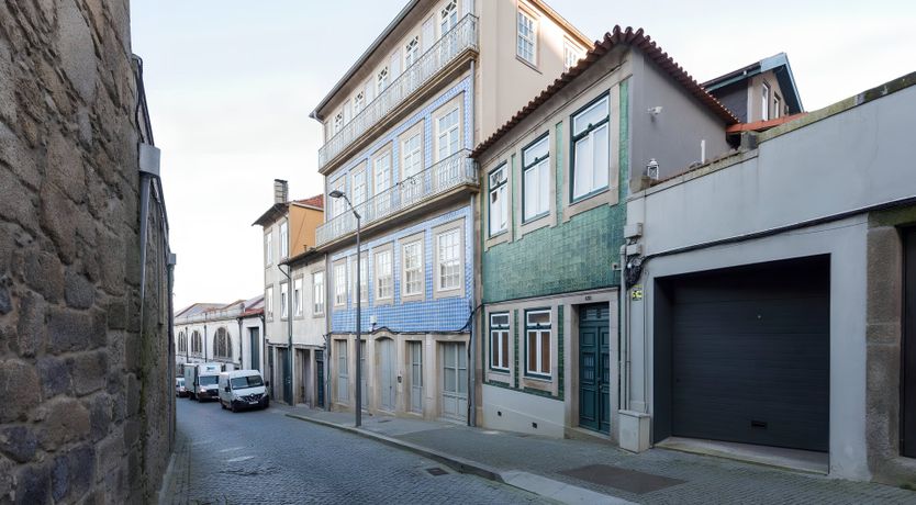 Photo of Sun-Kissed Wine