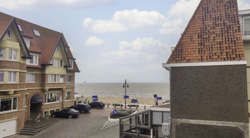 Photo of Beach House with lateral seaview Apartment 3