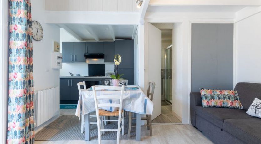 Photo of Les Palmyriennes Holiday Home 3