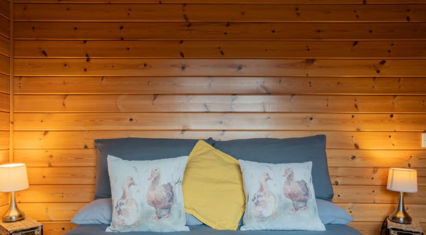 Photo of Loch Leven Lodge 10