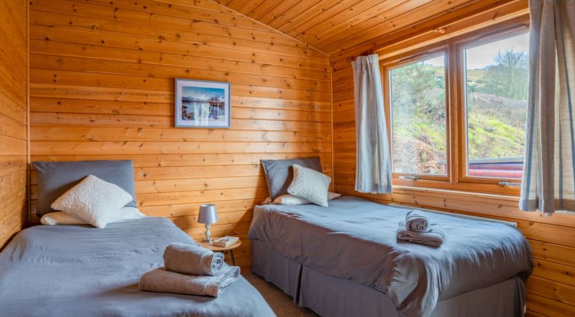 Photo of Loch Leven Lodge 10