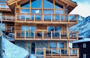 Chalet Engedi Holiday Home