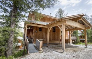 #13 mit IR-Sauna & Sprudelwanne innen Apartment 41 Holiday Home
