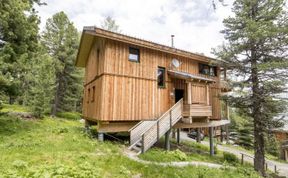 Photo of #37 mit IR-Sauna und Sprudelbad Innen Apartment 32