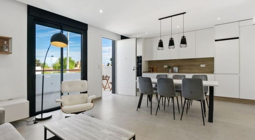 Photo of Tropical Beach Penthouse