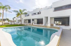 Photo of tropical-beach-penthouse