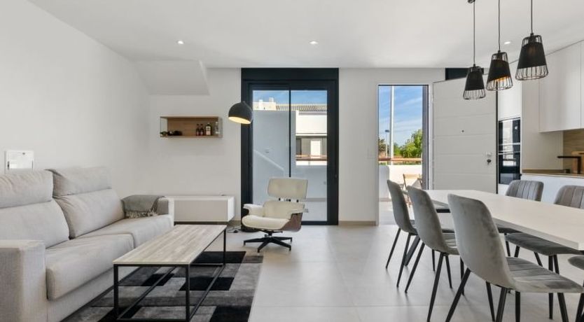 Photo of Tropical Beach Penthouse