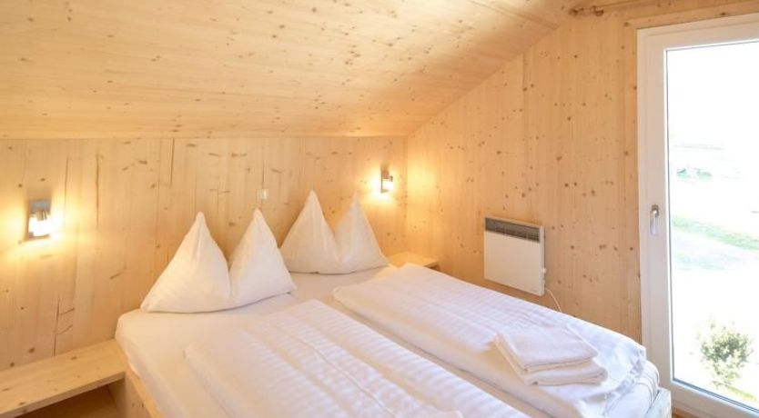 Photo of Superior # 15 mit IR-Sauna & Sprudelbad Apartment 3