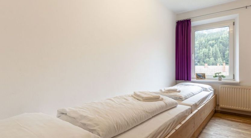 Photo of für 5 P. mit IR-Sauna & Sprudelwanne Apartment 44