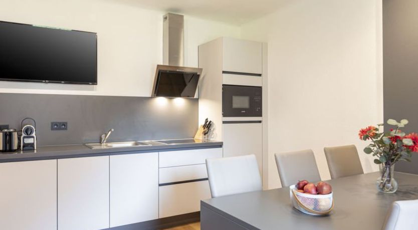 Photo of für 5 P. mit IR-Sauna & Sprudelwanne Apartment 44