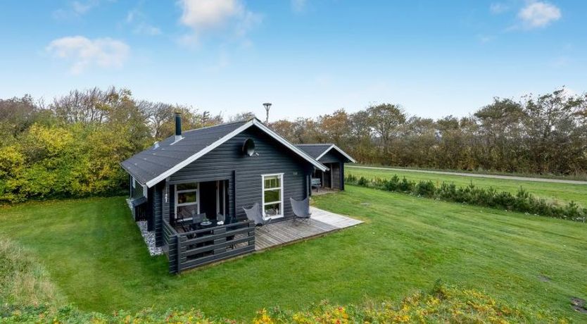 Photo of "Engeline" - 300m to the fjord