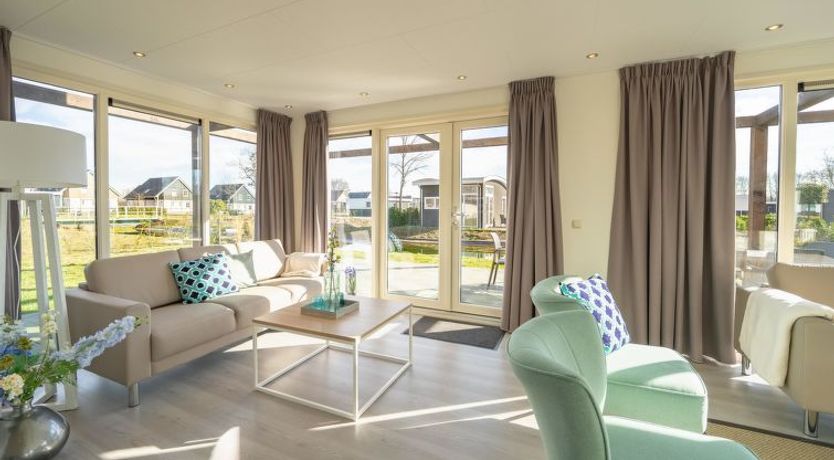 Photo of Pavilion l'etage 10