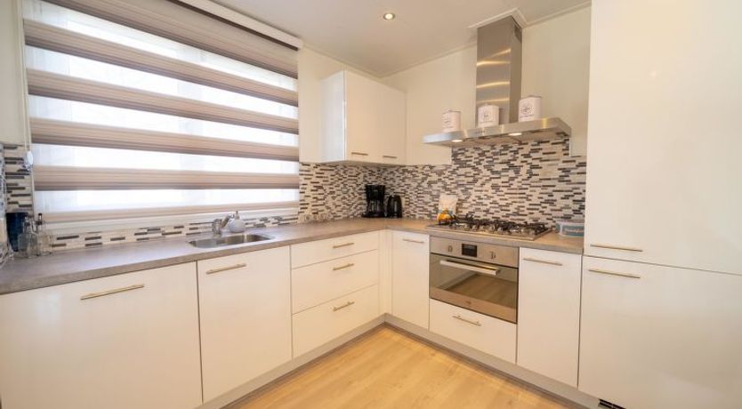 Photo of Pavilion l'etage 10