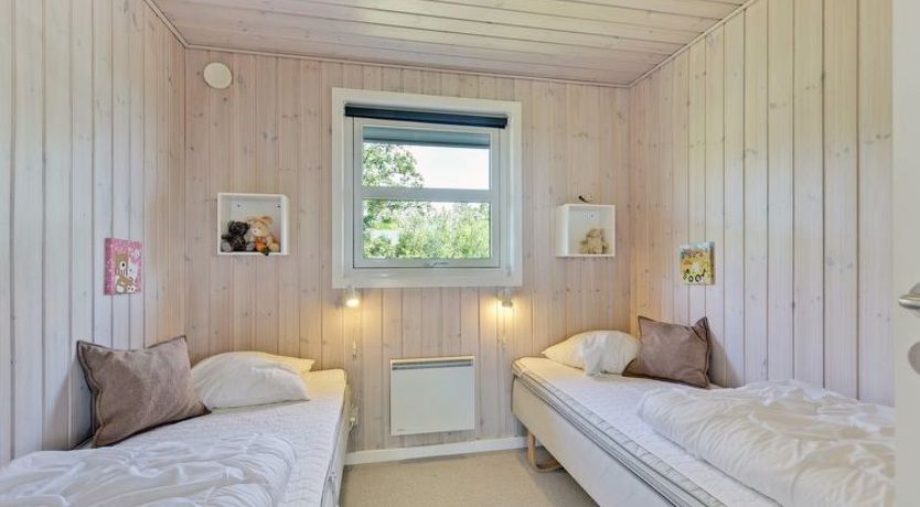 Photo of "Chrisse" - 550m from the sea