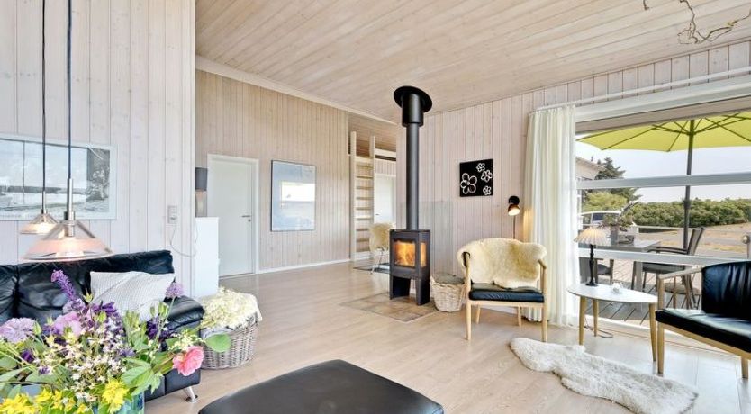 Photo of "Chrisse" - 550m from the sea