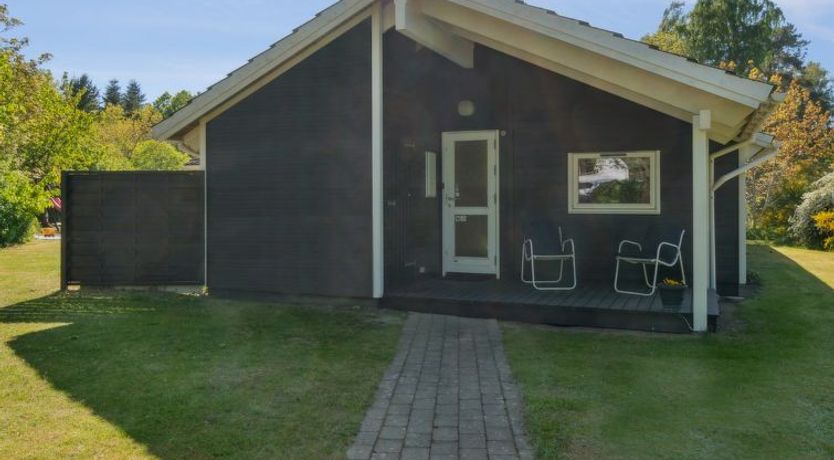 Photo of "Sophi" - 425m from the sea