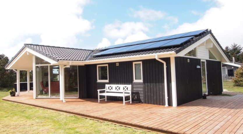 Photo of "Helen" - 500m to the fjord