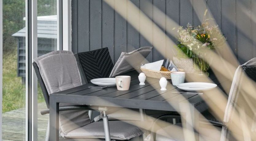 Photo of "Siri" - 400m from the sea