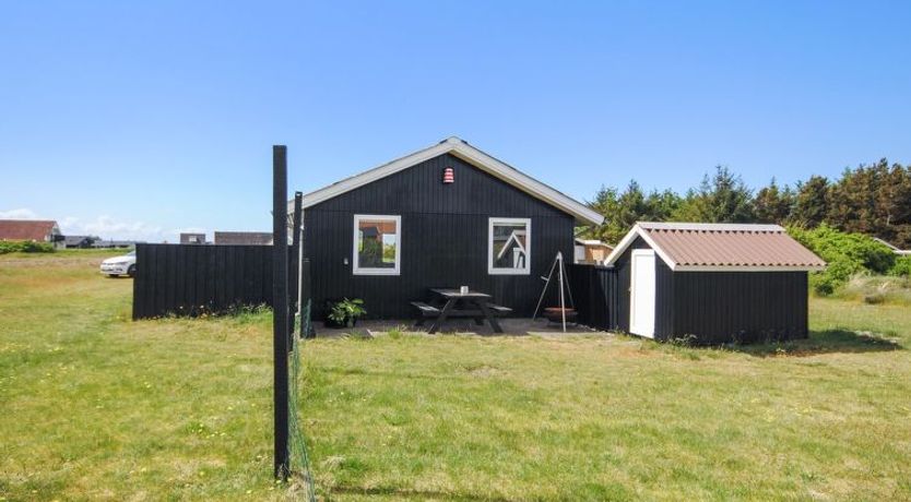 Photo of "Engelbertine" - 900m from the sea