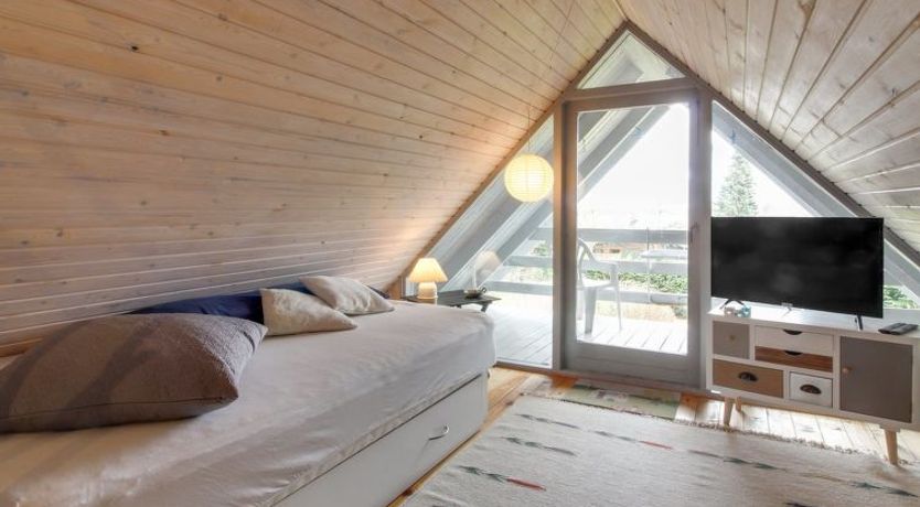 Photo of "Ellenor" - 300m to the fjord