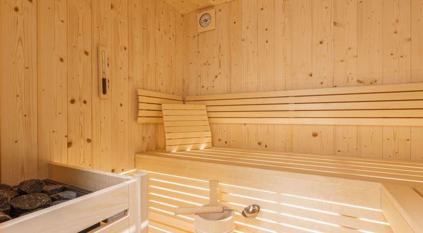 Photo of mit 3 Schlafzimmern & Sauna Holiday Home 4