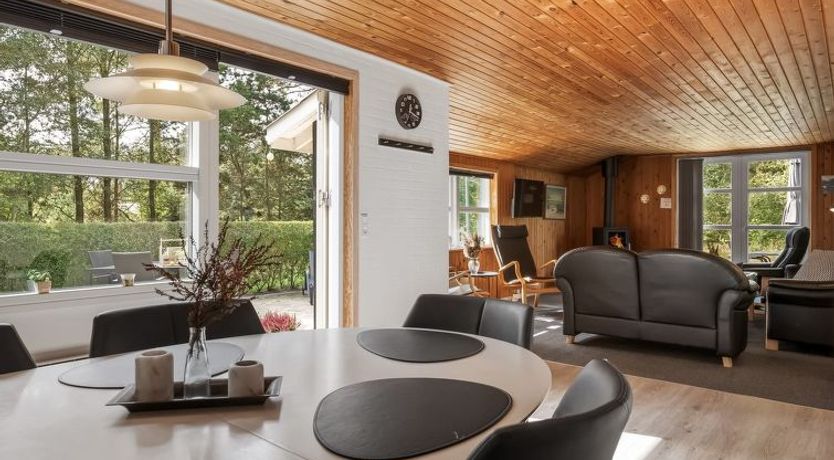 Photo of "Troen" - 3.8km from the sea